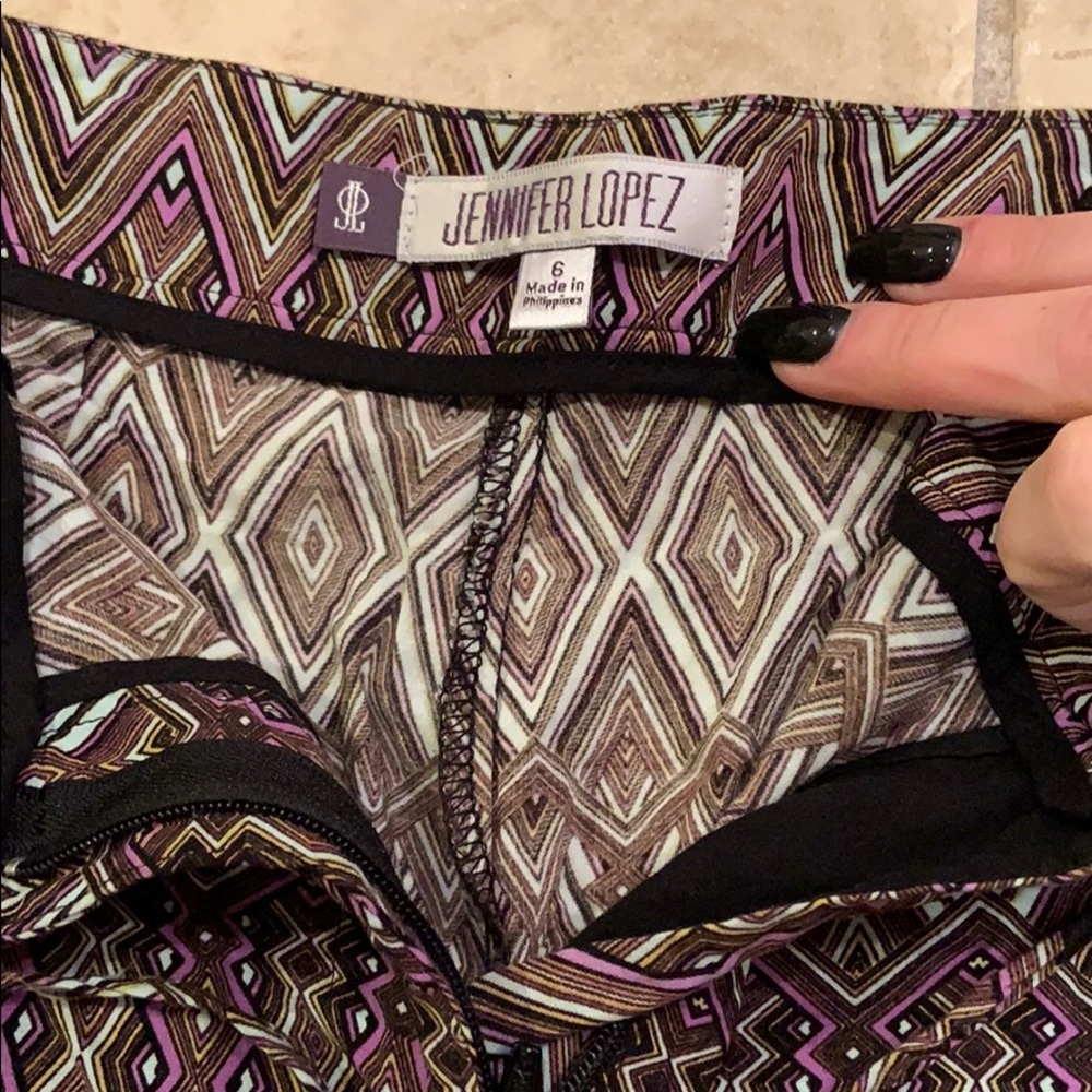 3/$15 Flowy Print Jennifer Lopez Pants - Picture 2 of 3